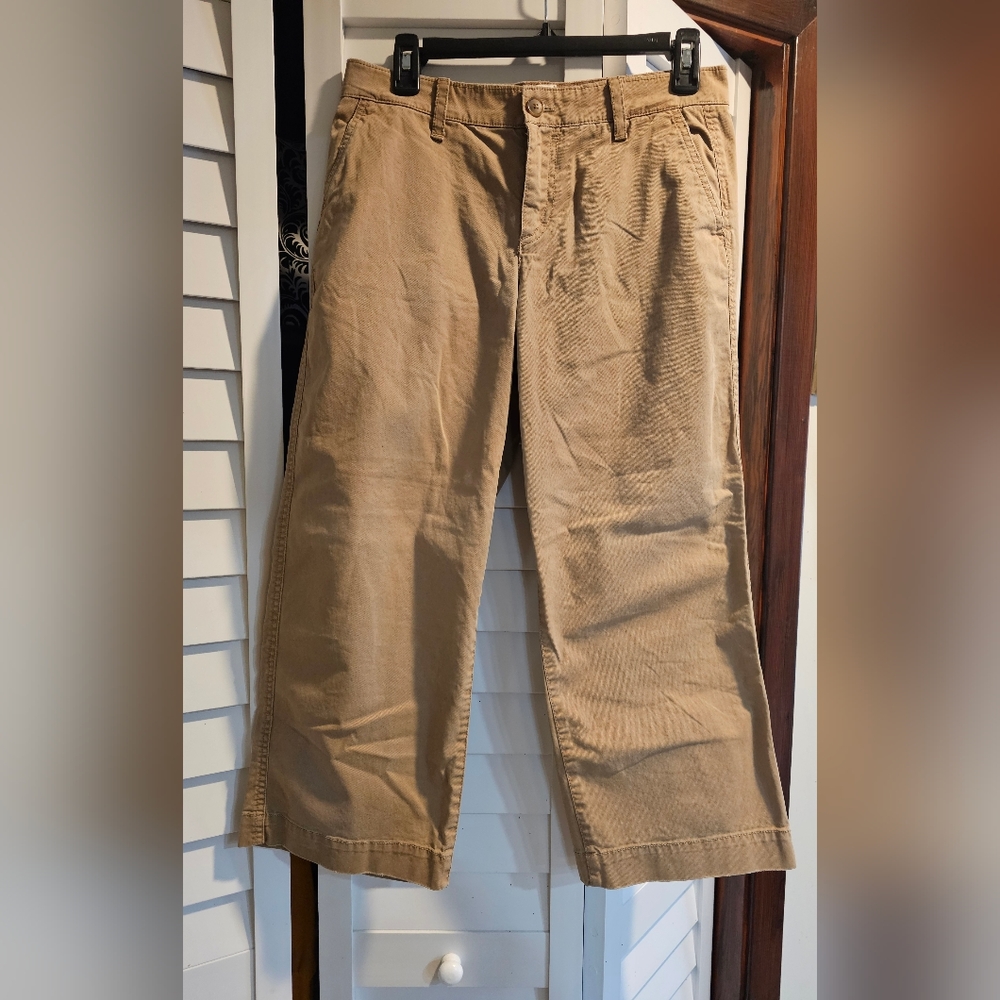 Gap Wide Leg Cropped Khaki Pants Size 4
